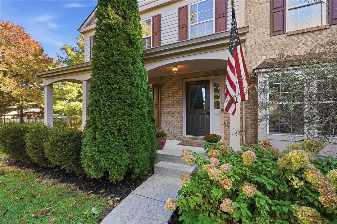 Property Photo:  2865 Black Horse Court  OH 45458 