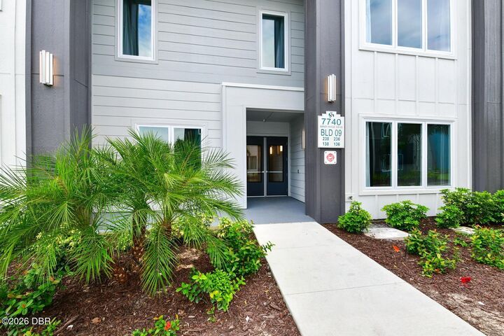 Property Photo: 7740 Sandy Ridge Drive 136 FL 34747