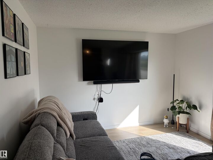 Property Photo: 4116 50 Avenue AB T9M 2A3