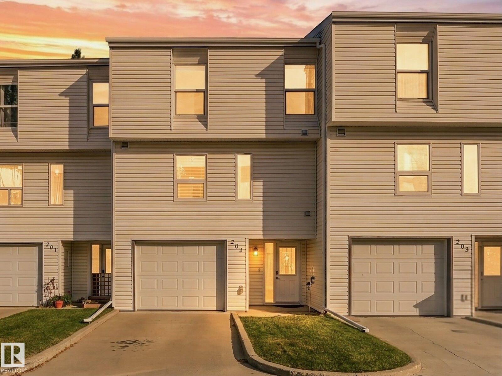 Property Photo: 202 Kingsfield Village AB T9E 5K2