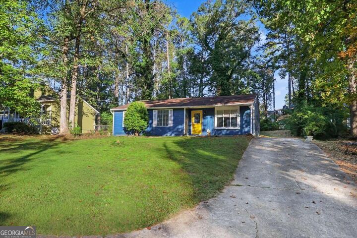 Property Photo: 1024 Sandune Drive GA 30093