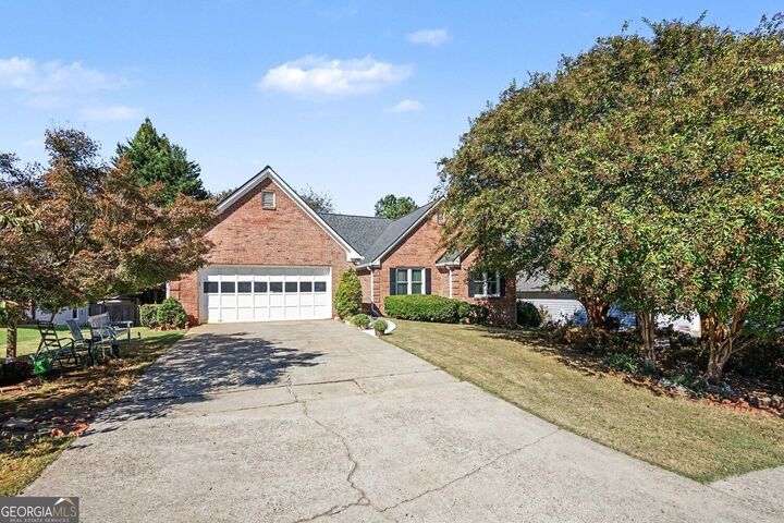 Property Photo: 2625 Wyndham Place Drive NW GA 30044