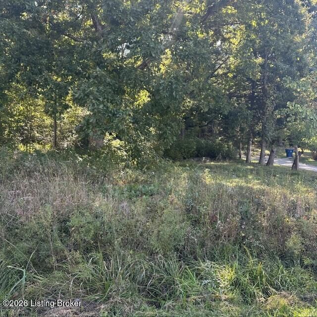 Property Photo:  1 Forest Hill Rd  KY 40165 