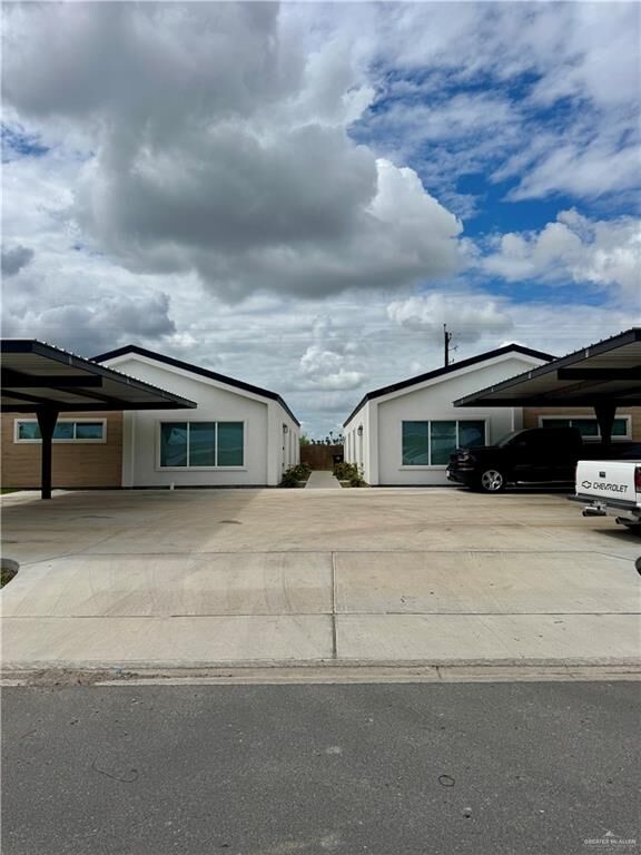 Property Photo: 509 Sparrow Road 4 TX 78596