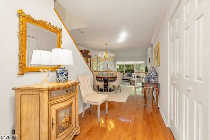 Property Photo:  22 Nottingham Ct  NJ 07960 