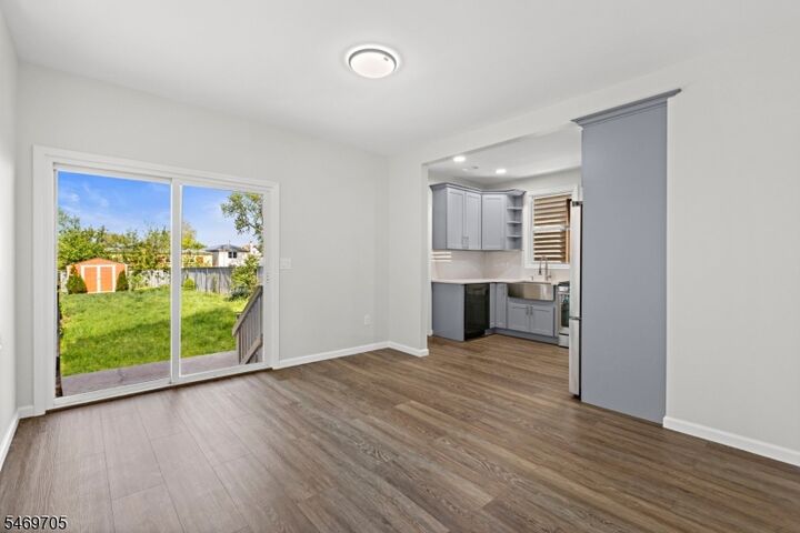 Property Photo:  168 Jacques St  NJ 07201 