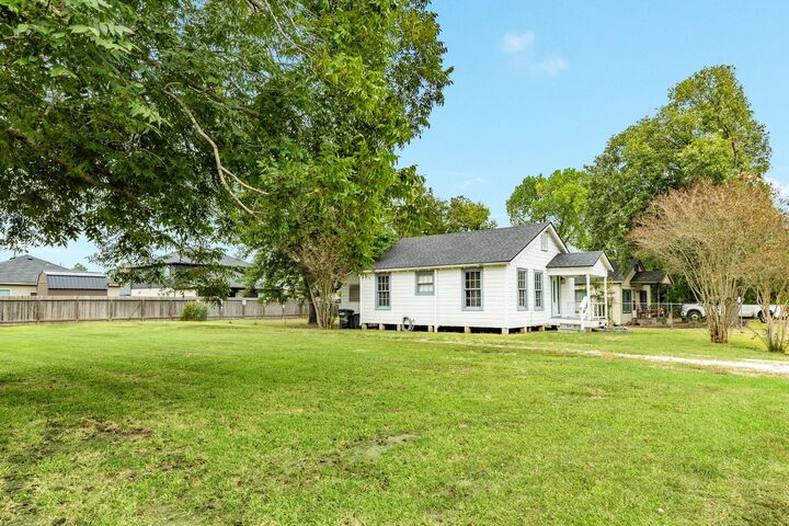 Property Photo:  7414 Stewart Street  TX 77563 
