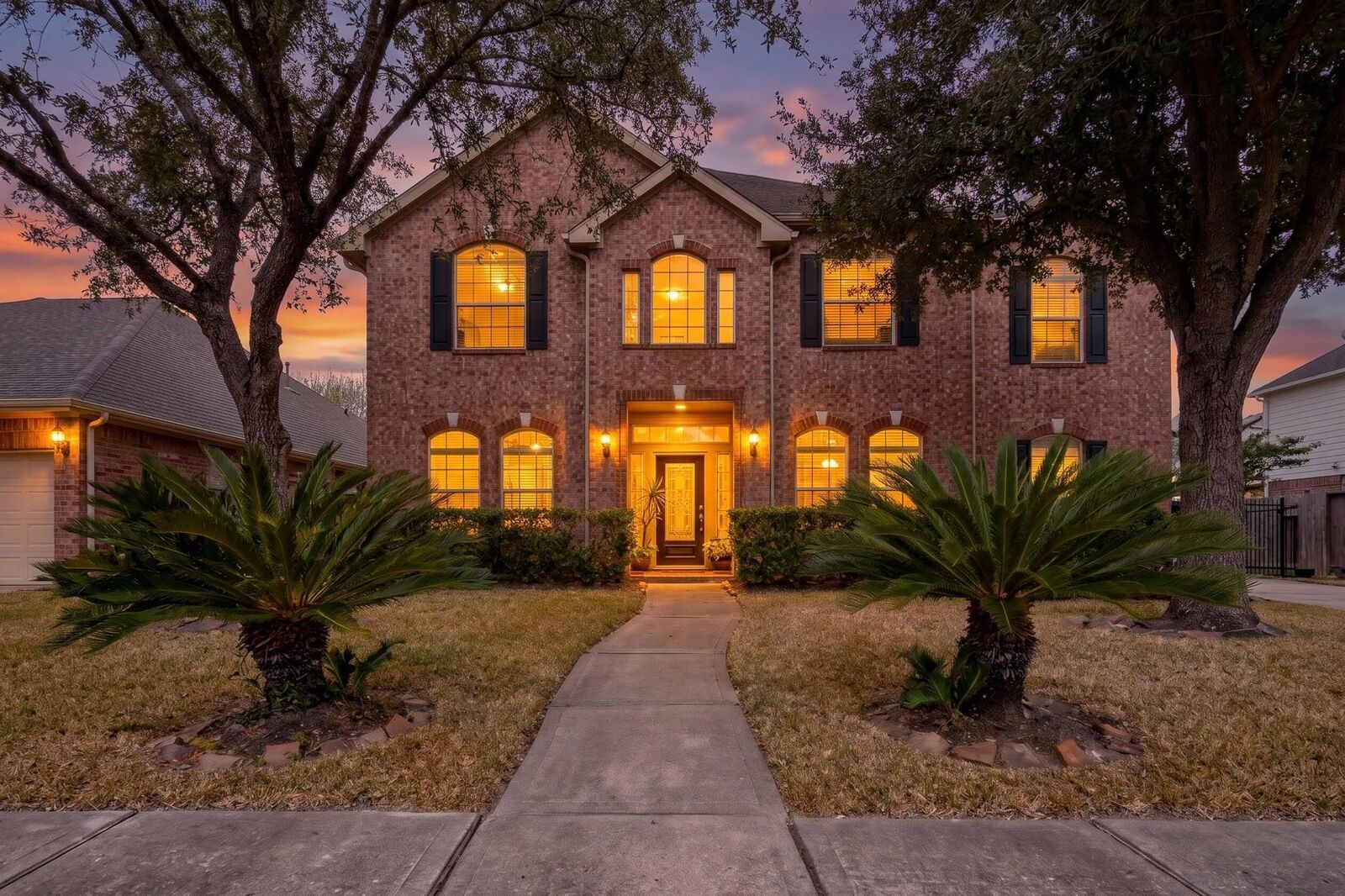 Property Photo: 1103 Messina Court TX 77581