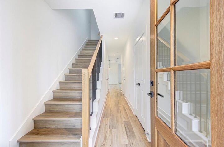 Property Photo: 7236 Avenue E TX 77011