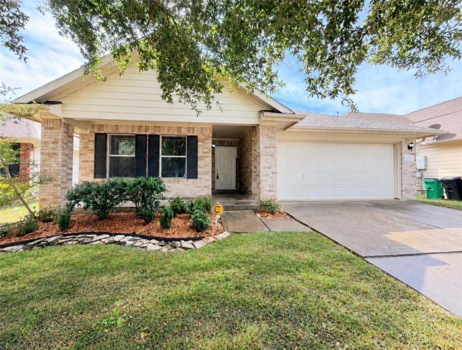 Property Photo: 14227 Willow Mountain Lane TX 77047