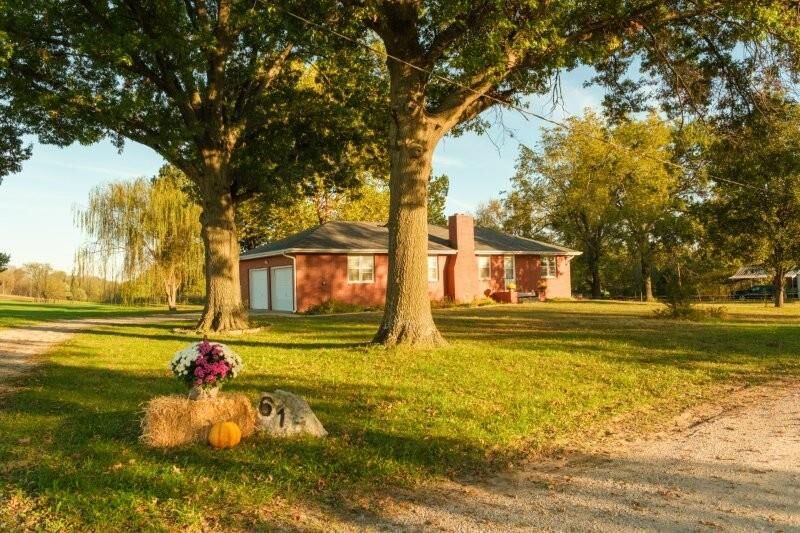 Property Photo: 616 J Street MO 64739