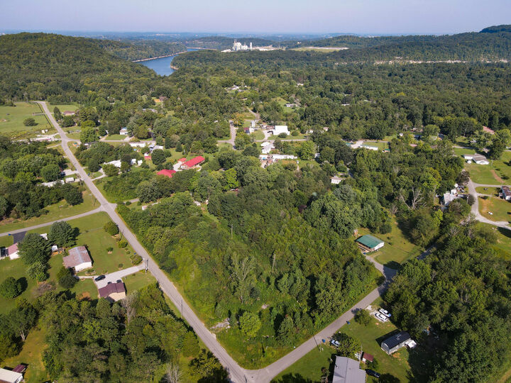 Property Photo:  402-404 Cordell Drive  KY 42519 