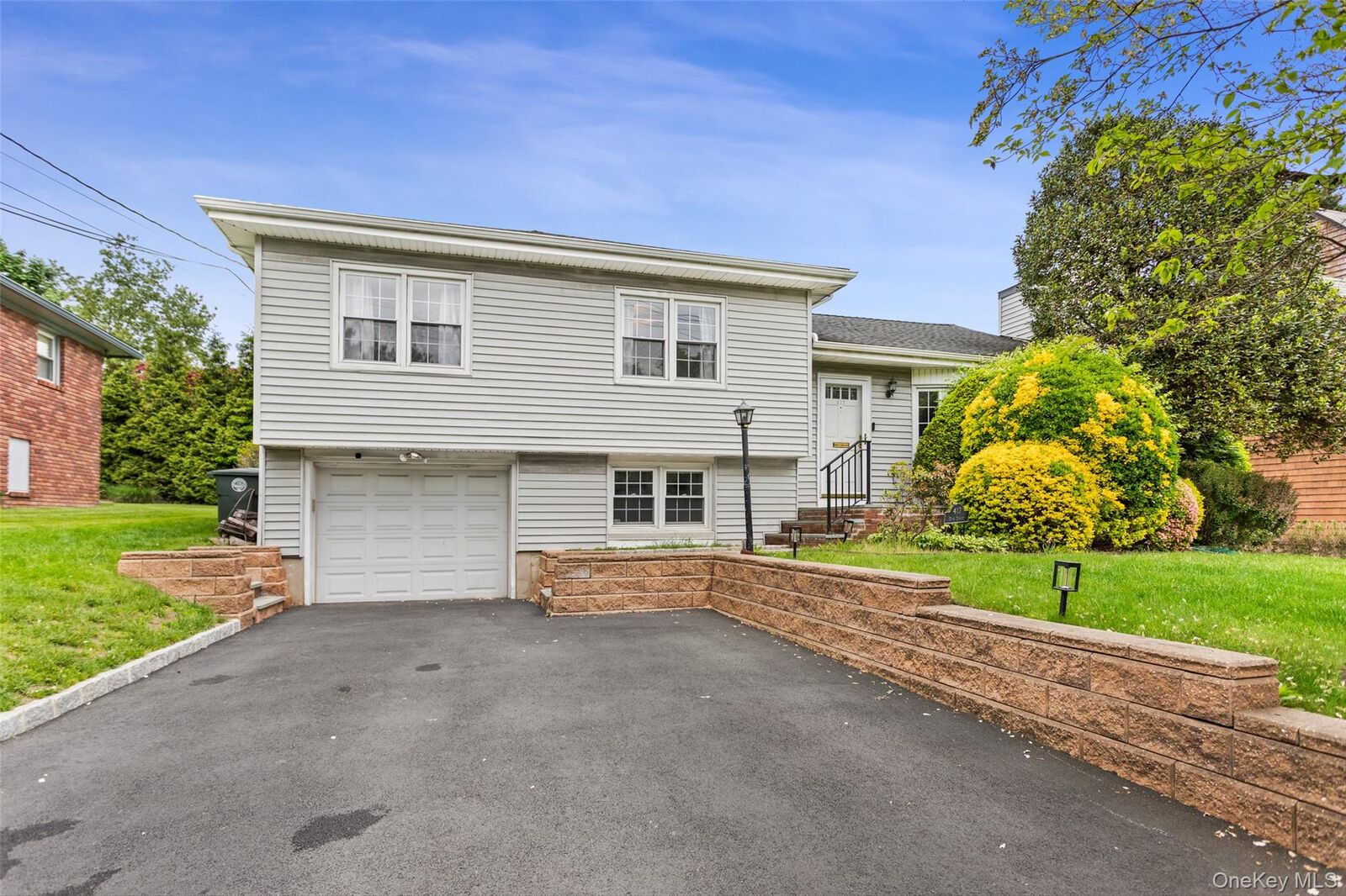 Property Photo: 417 King Street NY 10573