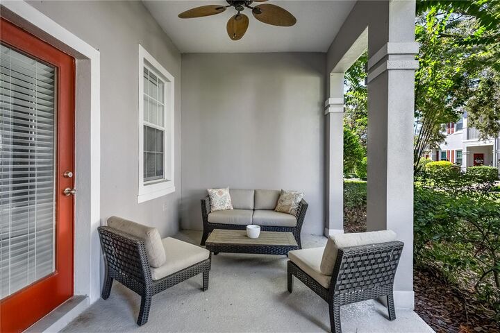 Property Photo: 9410 Georgian Park Lane 105 FL 33626