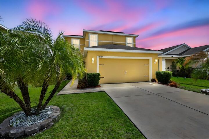 Property Photo:  14430 Haddon Mist Drive  FL 33598 