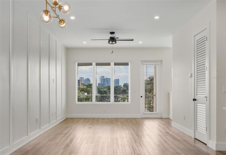 Property Photo:  120 E Gladys Street 5  FL 33602 