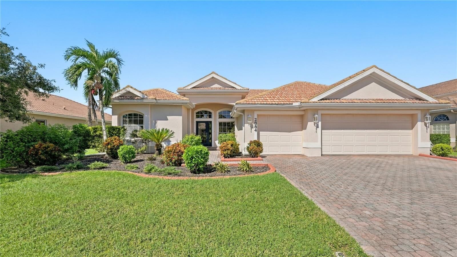 Property Photo:  2884 Grazeland Drive  FL 34240 