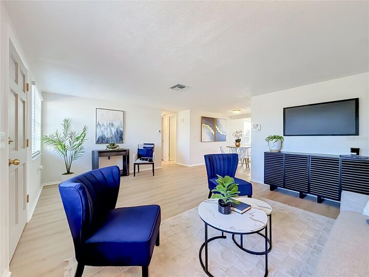 Property Photo:  5738 Thrush Drive  FL 34652 