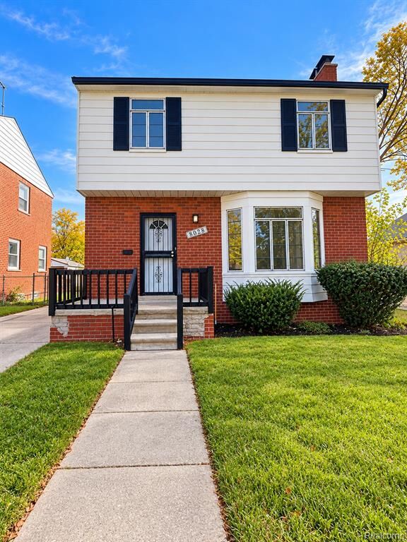 Property Photo:  8028 Middlepoint Street  MI 48204 3132 