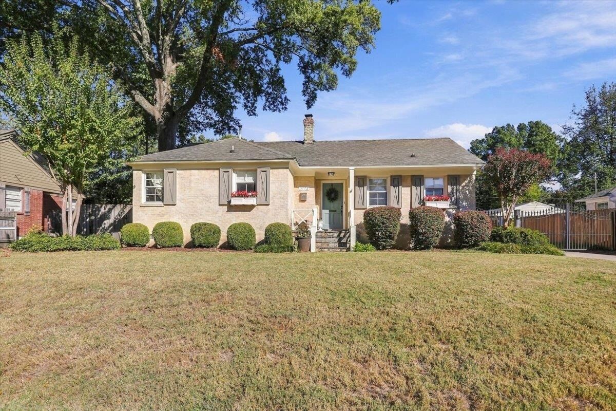 Property Photo: 3772 Cardinal Dr TN 38111