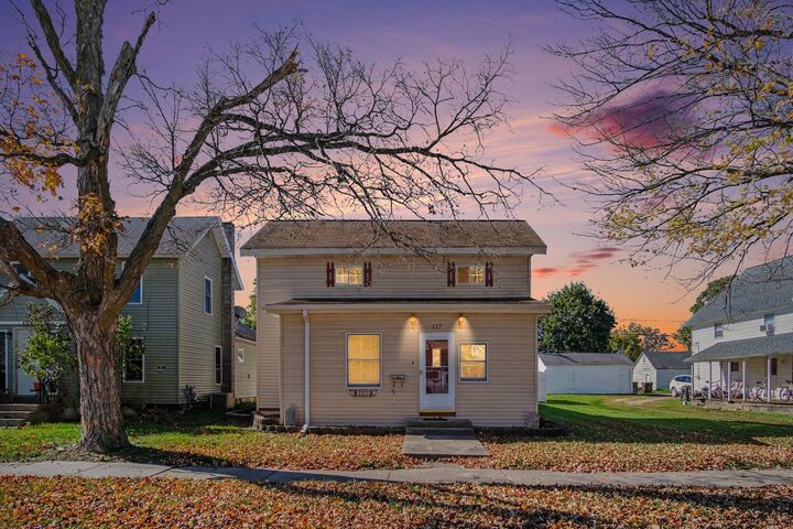 Property Photo: 117 N 3rd Avenue MI 49307