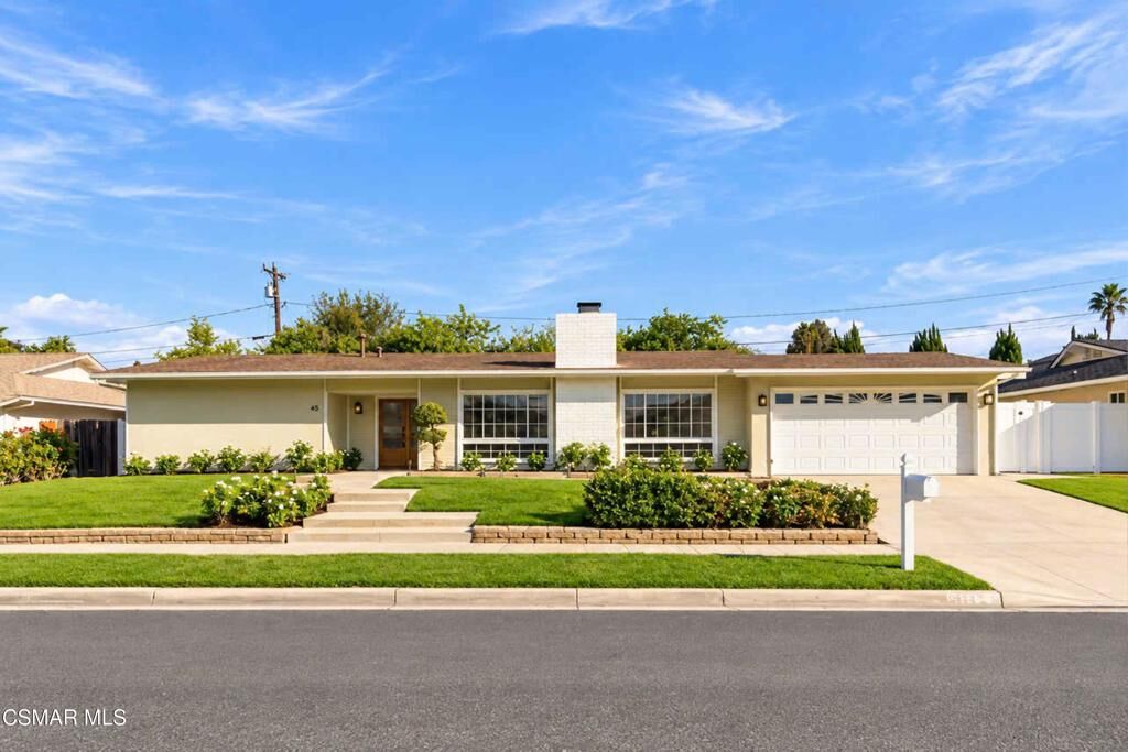 Property Photo:  45 Wales Street  CA 91360 