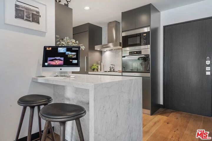 Property Photo:  1134 Alta Loma Road 212  CA 90069 
