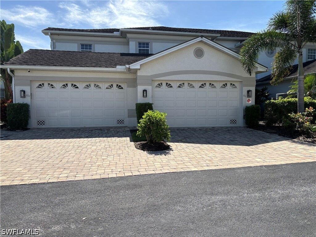 Property Photo: 5020 Marina Cove Drive 201 FL 34112
