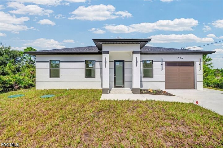 Property Photo:  867 Millpond Street E  FL 33974 