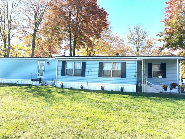 Property Photo:  1229 Columbiana Lisbon Road 1  OH 44408 