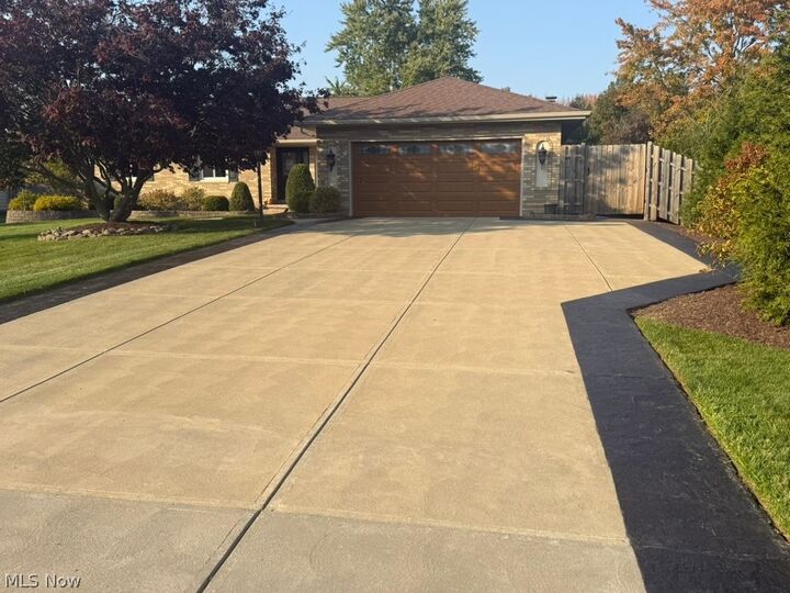 Property Photo:  9740 Cedarwood Drive  OH 44133 