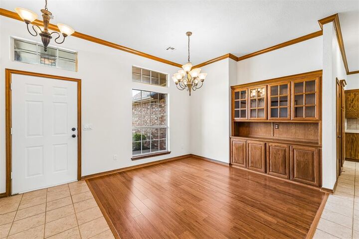 Property Photo: 8424 NW 106th Street OK 73162