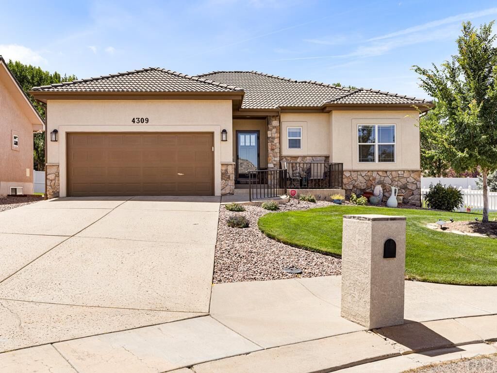 Property Photo: 4309 Browning Court CO 81008