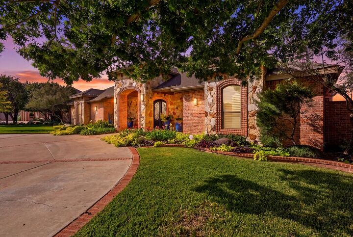 Property Photo: 808 Keystone Ct TX 79705
