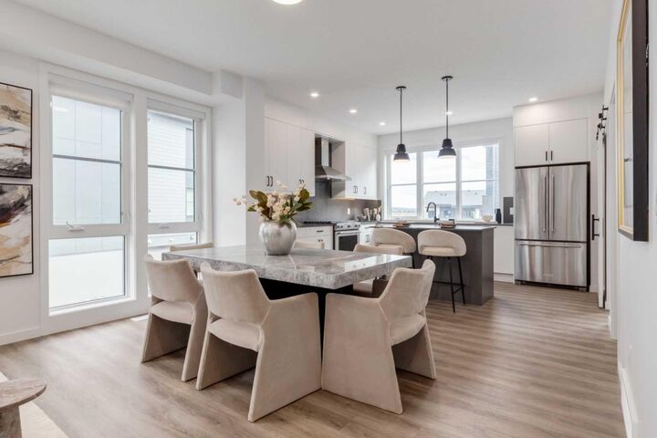 Property Photo:  1453 Naa Drive SW 607  AB T3H 6H7 