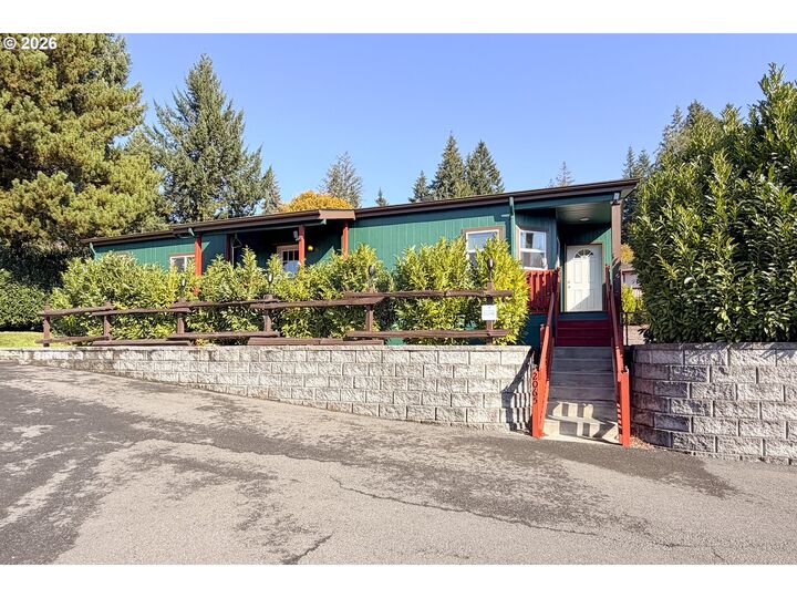 Property Photo:  32700 SE Leewood Ln 2065  OR 97009 