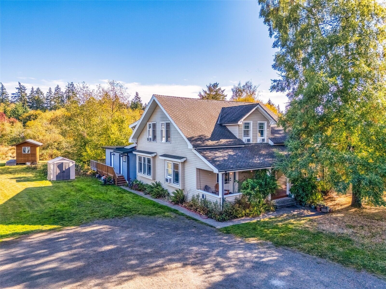 Property Photo: 17902 Vashon Hwy SW WA 98070