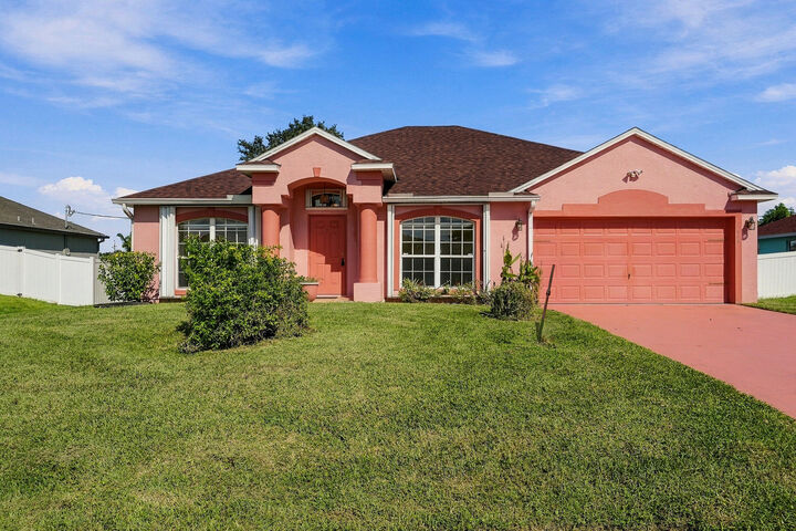 Property Photo: 1885 SW Morelia Lane FL 34953
