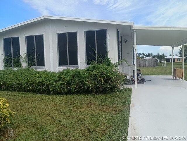 Property Photo:  19 Arboles Del Norte  FL 34951 