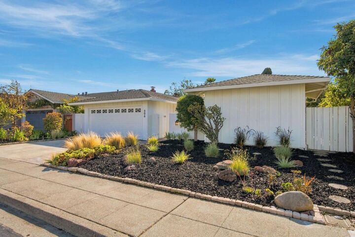 Property Photo:  806 Chrysopolis Drive  CA 94404 