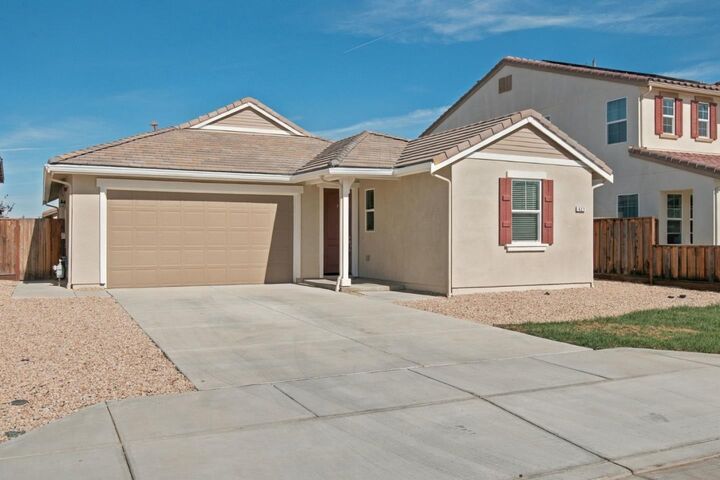 Property Photo: 825 Fulton Way CA 95023