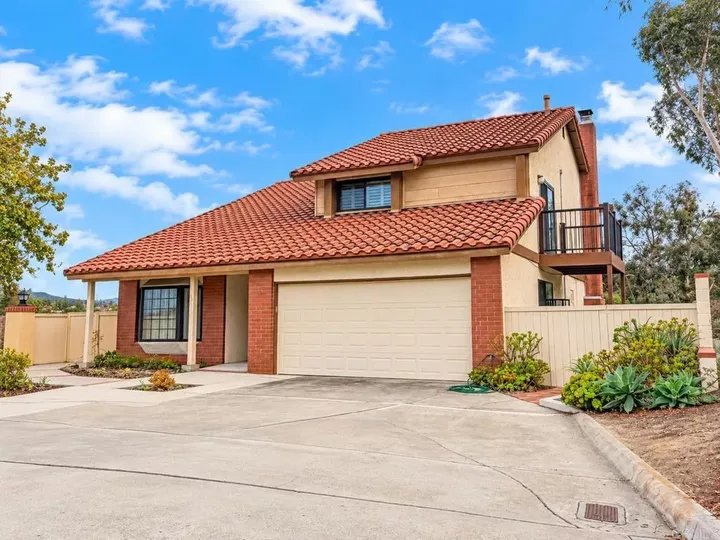 Property Photo:  1390 Ridgeview Way  CA 91902 