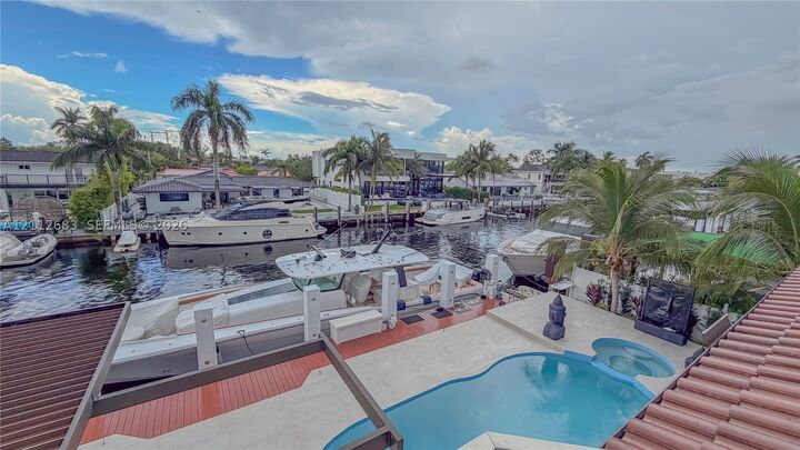 Property Photo: 3408 NE 169th St FL 33160
