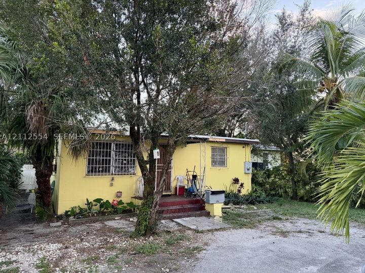 Property Photo: 2250 NW 86th St FL 33147