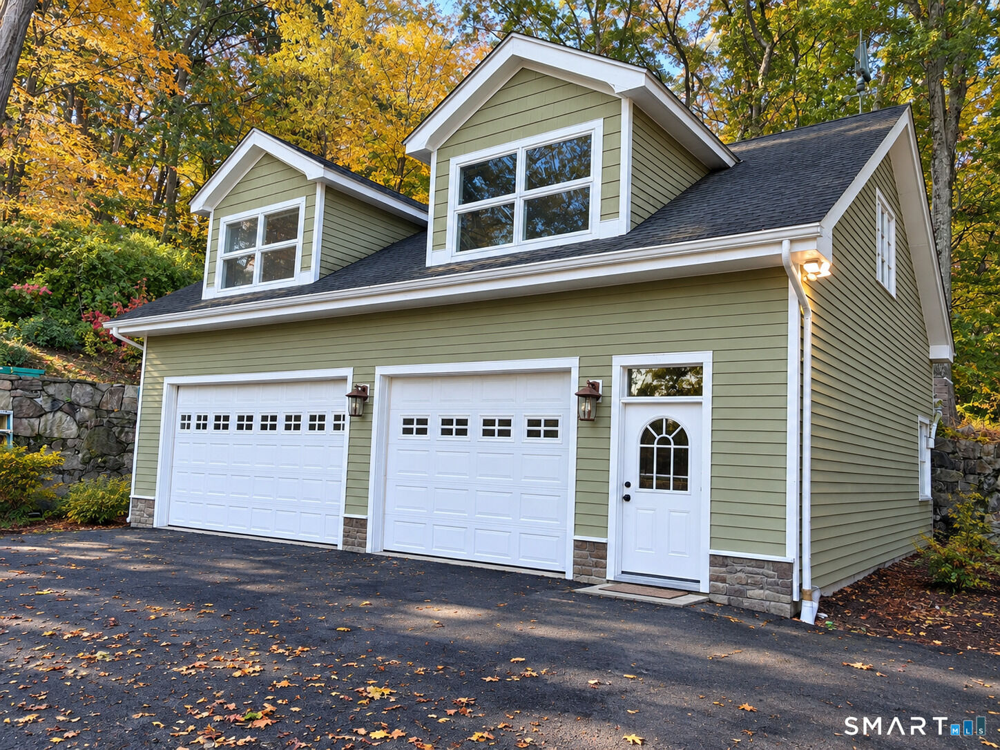 Property Photo:  101 Ponus Avenue B  CT 06850 
