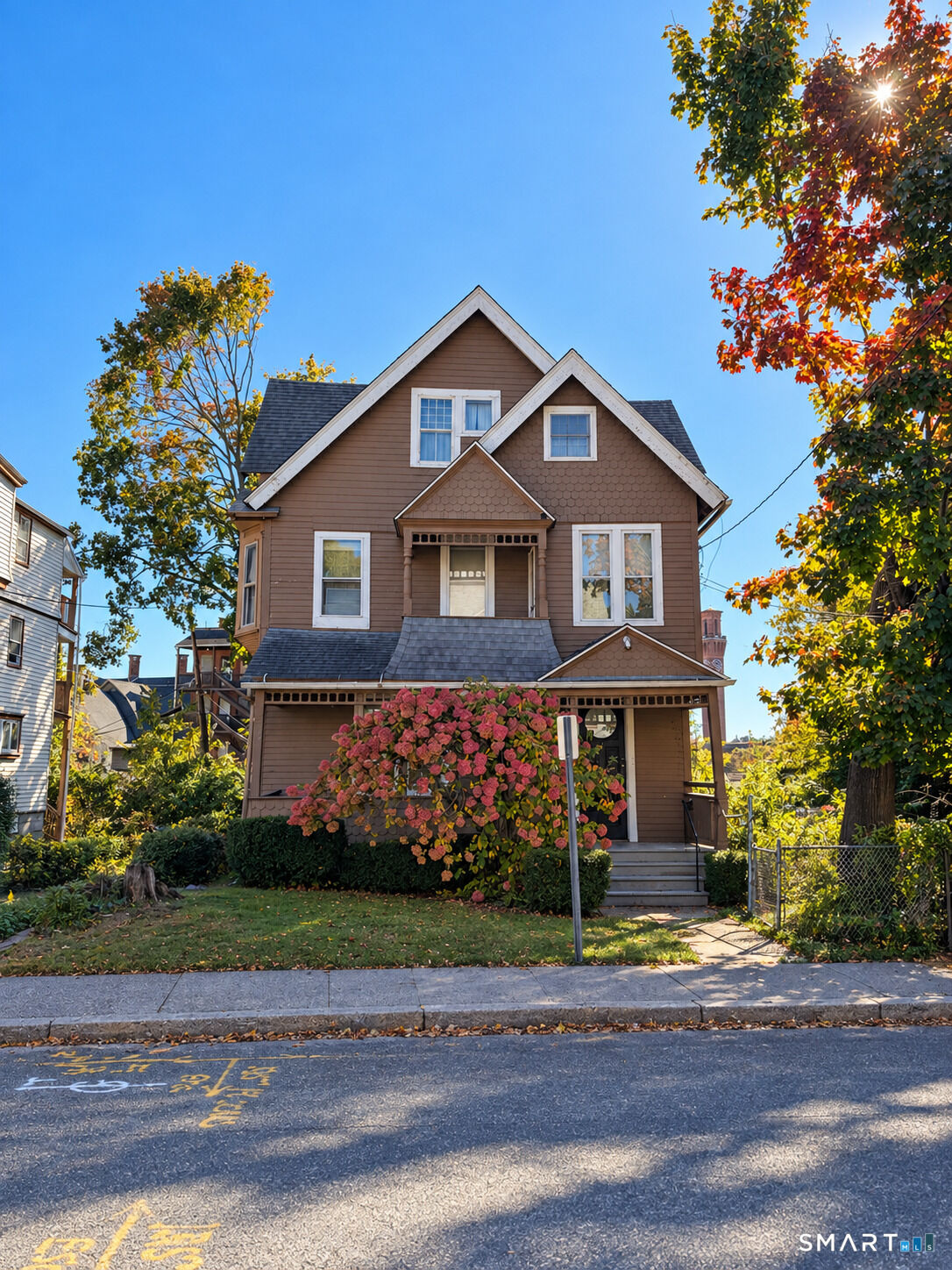 Property Photo:  33 Mitchell Avenue  CT 06710 