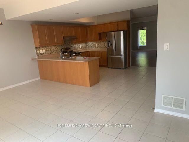 Property Photo:  337 Edgehill Drive Unit A  ON L4N 9X5 