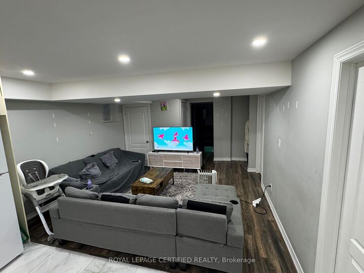 Property Photo: 80 Ridge Road Bsmt ON N3E 0C3