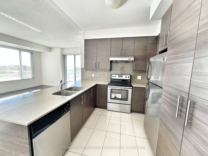 Property Photo:  277 South Park Road 916  ON L3T 0B7 