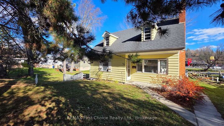 Property Photo: 345 8th Ave Avenue S ON P9N 2H5